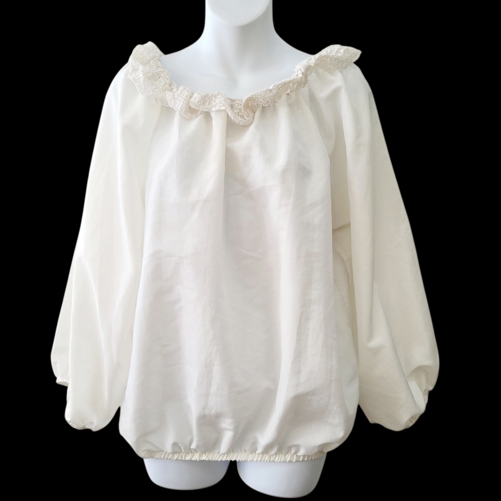 Catherine Malandrino White Lace Top Blouse Size: Small